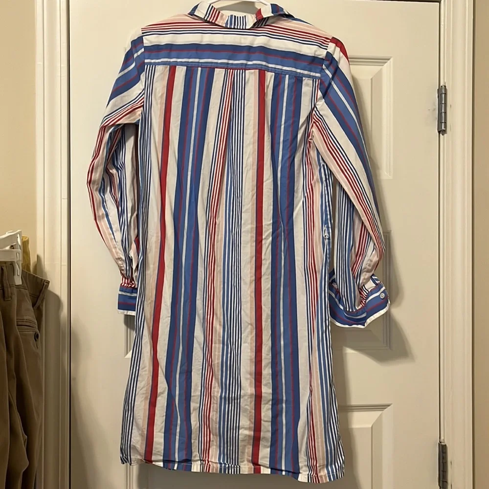 SOLD💙Tommy Hilfiger shirt dress nwot - Picture 9 of 10
